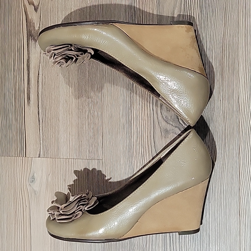 Aerosoles suede wedges - Picture 4 of 5